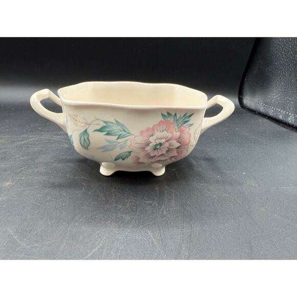 Vintage Johnson Brothers Pink Floral Covered Teapot, Sugar&Creamer Set - Picture 8 of 10